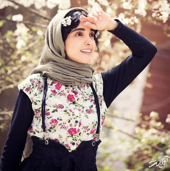 عکس بهاری الهه حصاری الهه حصاری در بهار